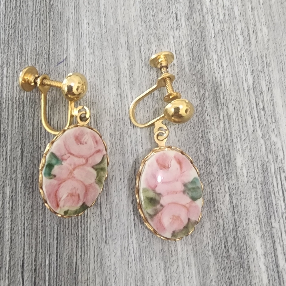 Floral Gold Tone Clip-On Earrings